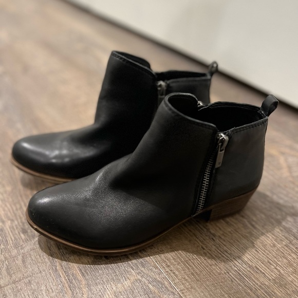 Lucky Brand Basel Leather Ankle Booties - Picture 4 of 9